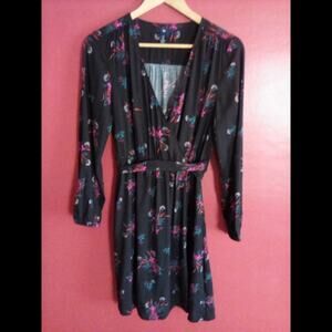Gap Faux wrap dress black with a floral pattern xs